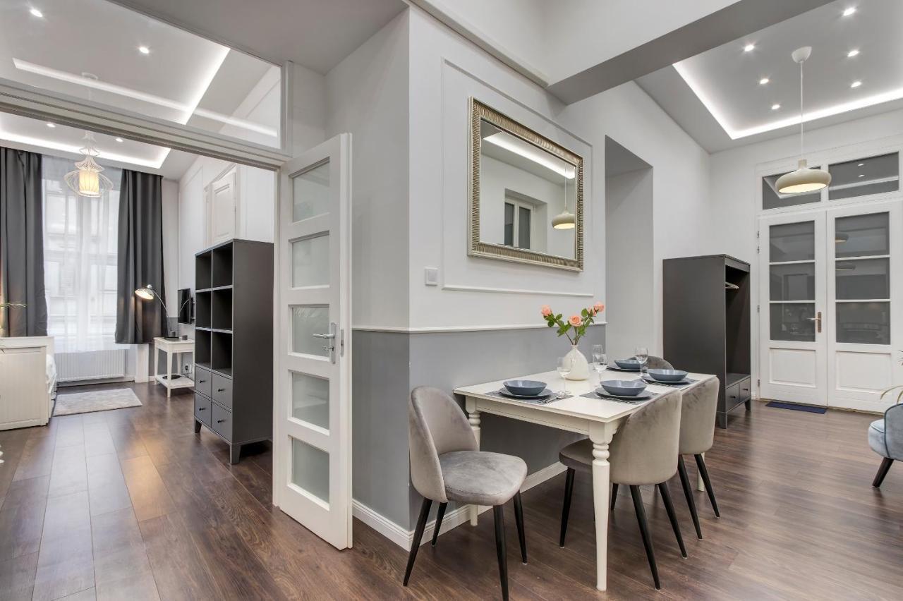 Semmelweis Apartment بودابست المظهر الخارجي الصورة